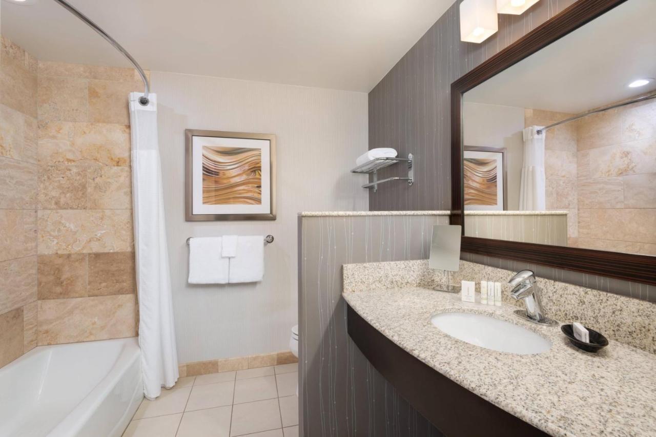 Courtyard By Marriott Pittsburgh Washington Meadow Lands Exterior foto