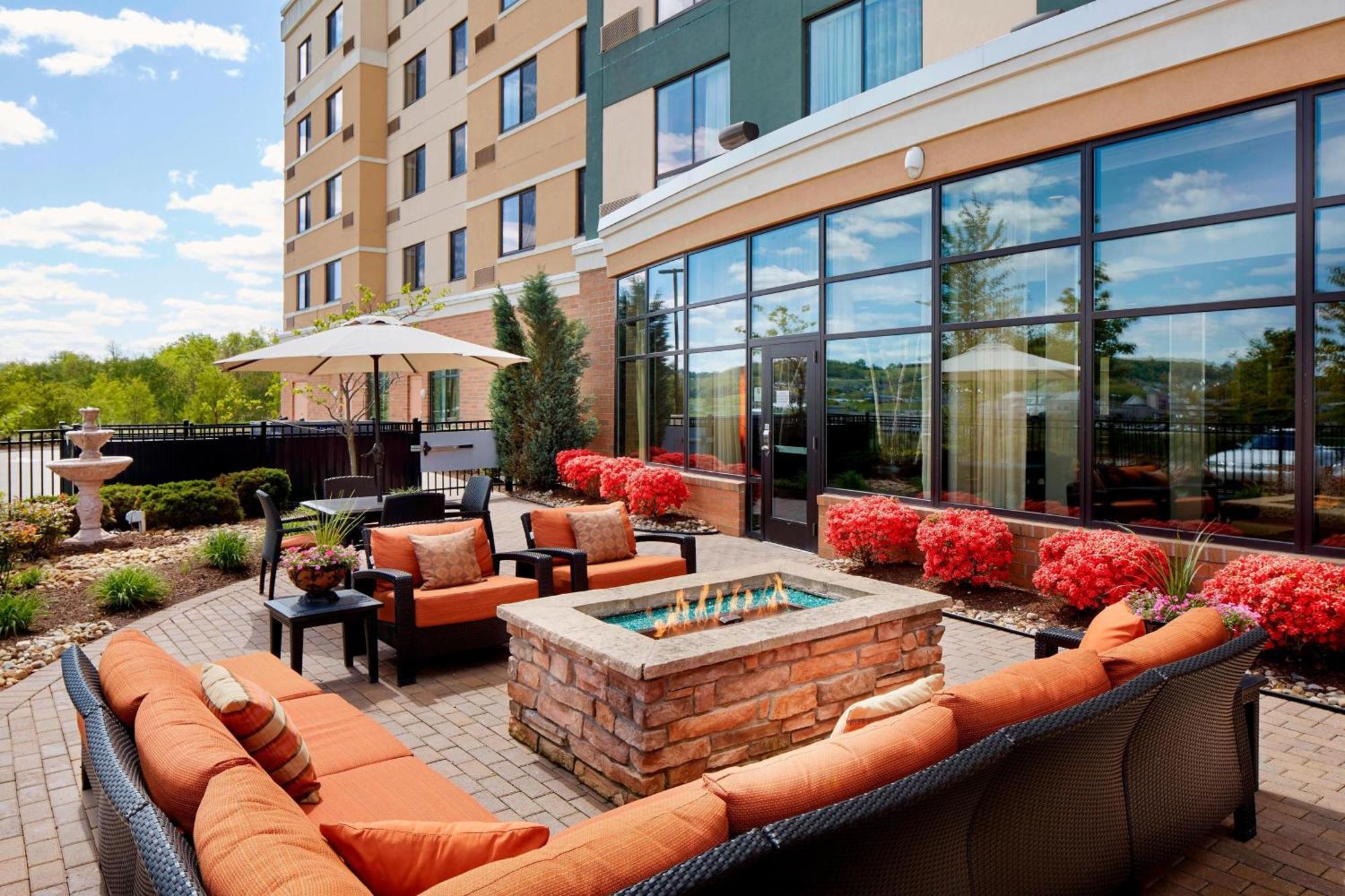 Courtyard By Marriott Pittsburgh Washington Meadow Lands Exterior foto