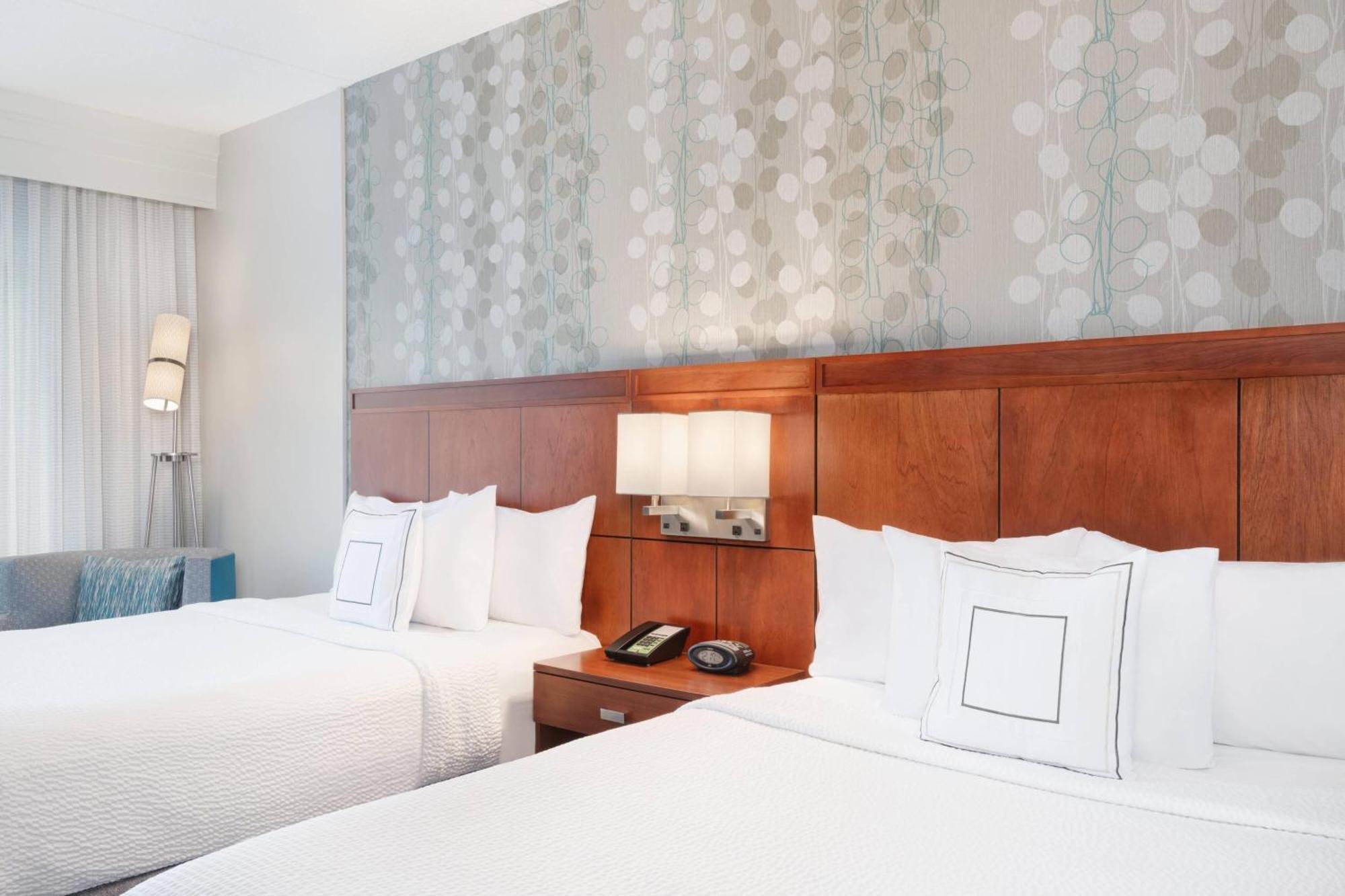 Courtyard By Marriott Pittsburgh Washington Meadow Lands Exterior foto